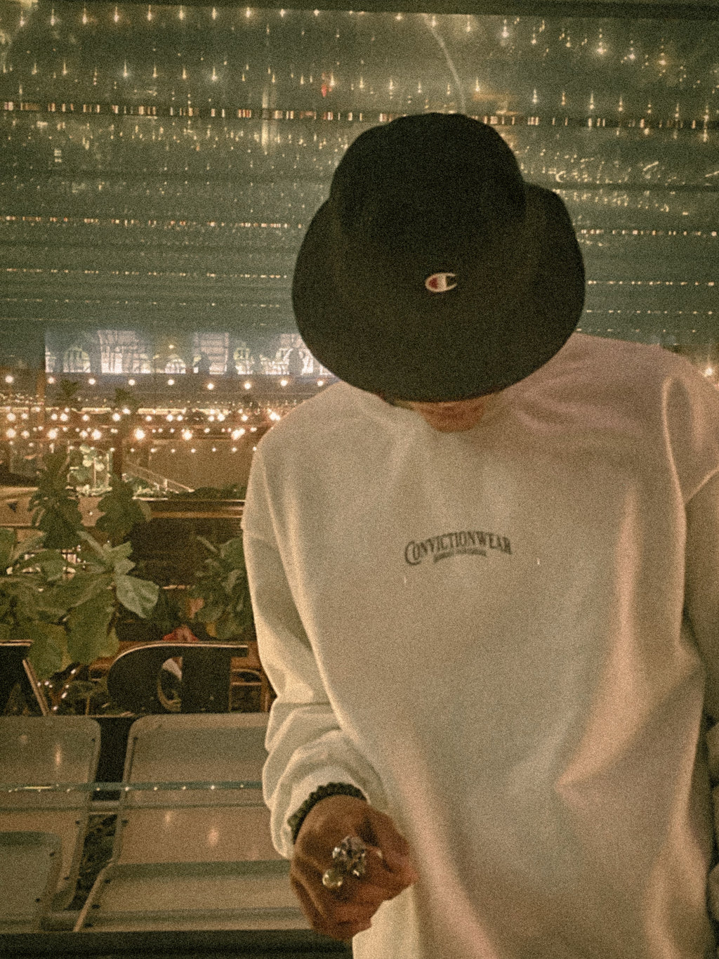 Risky Sweat /  White Beauty