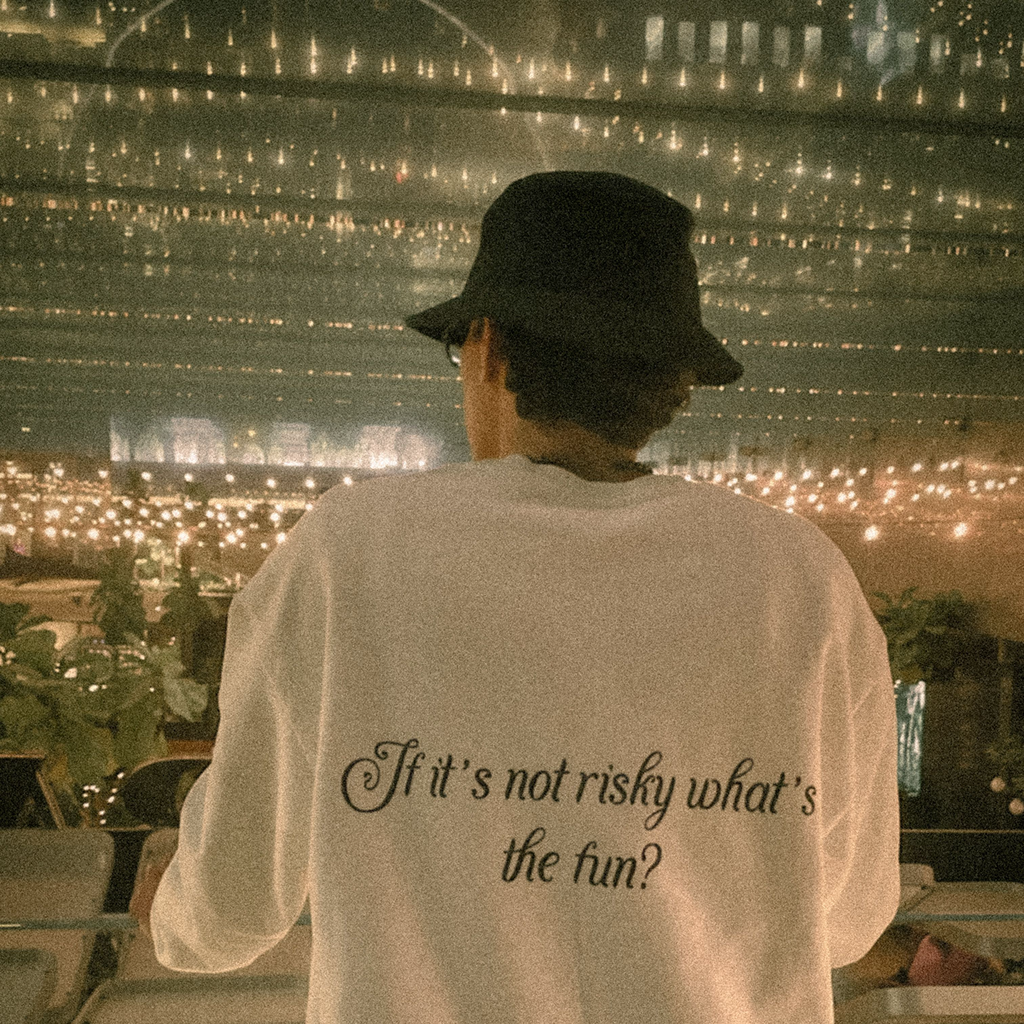 Risky Sweat /  White Beauty